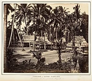 Bonzerie de la Grande Pagode by Emile Gsell