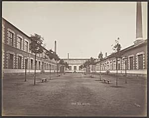 Cour des Ateliers