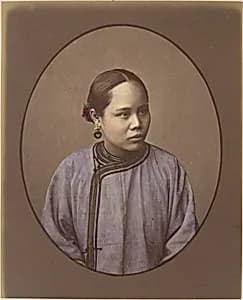 Fille de Shanghai by Raimund von Stillfried