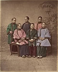 Filles de Shanghai by Unknown