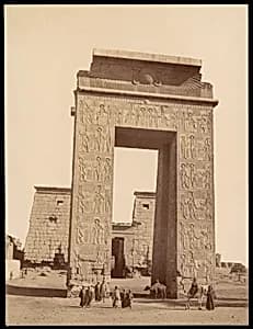 Karnak. Pylone de Ptolomee by Unknown