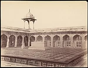 King Akbar's Tomb, Agra by Unknown