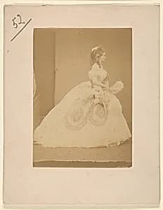 Le noeud de dentelle. "Ritrosetta" by Pierre-Louis Pierson