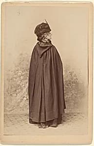 Les dernieres by Pierre-Louis Pierson