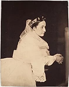 L'impératrice Eugénie en prière by Gustave Le Gray