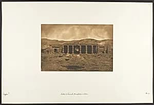 Palais de Gournah (Ménephtéun) à Thèbes by Maxime Du Camp