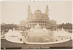 Palais du Trocadero by Unknown