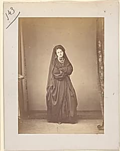 Sèriè à la Ristori by Pierre-Louis Pierson