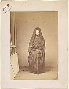 Sèriè à la Ristori by Pierre-Louis Pierson