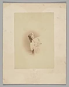 [Vignetted Sitting in Ritrosetta Dress] by Pierre-Louis Pierson|Countess Virginia Oldoini Verasis di Castiglione