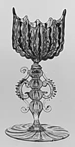 Footed vase