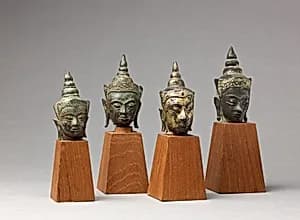 Head of the Buddha by Thai|Thai