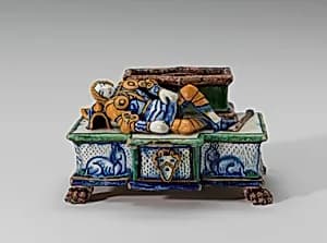 Inkstand with sleeping knight by Faenza 15th or 16th Century