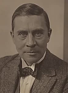 J. Nilsen Laurvik by Alfred Stieglitz
