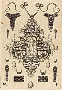 Large Pendant, Justice Standing at Centre by Daniel Mignot