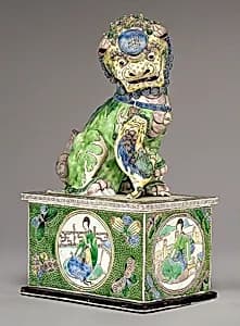 Lion on High Pedestal by Chinese Qing Dynasty