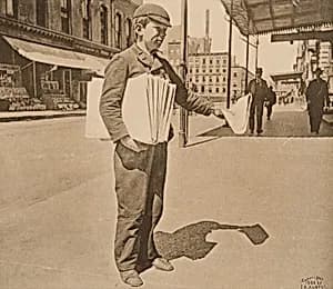 Newsboy, Grand Central Depot