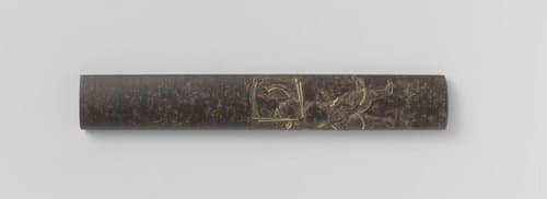 Sword knife hilt with warrior and bow by Orando Hidehiko