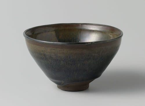 Teabowl with a 'hare's fur' glaze by anonymous