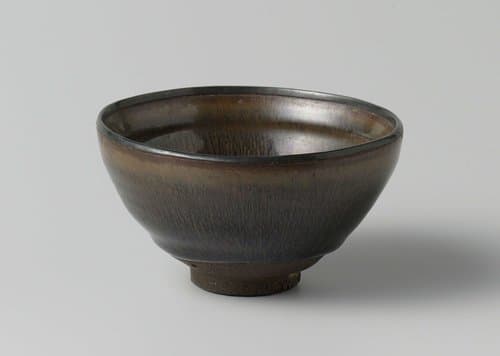 Tea bowl with a 'hare's fur' glaze by anonymous