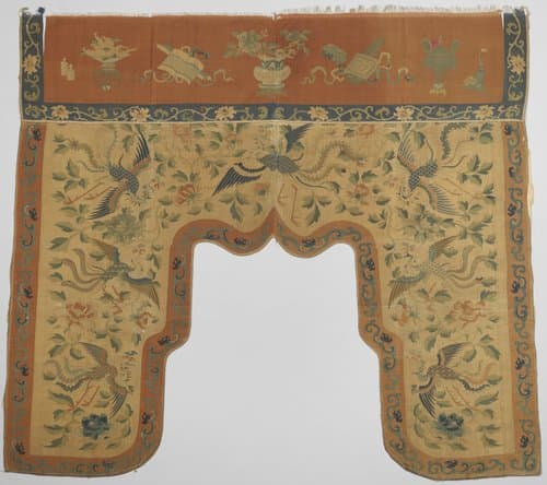 Altaarkleed met symbolen en polychrome by anonymous