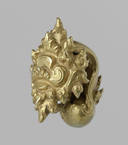 Oorring by anonymous