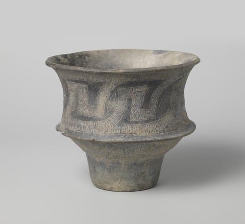 Pot met geometrische motieven