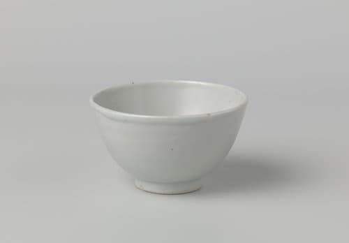 Bowl with a white glaze by anonymous