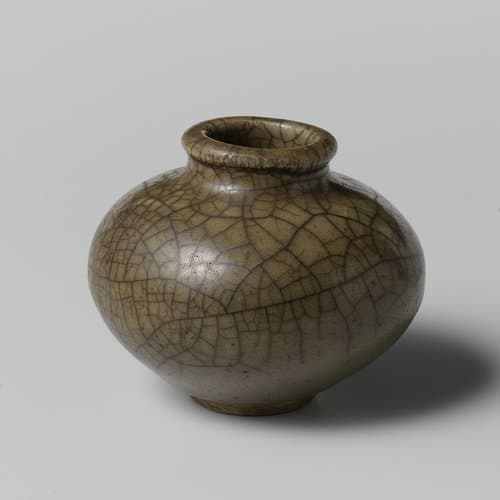 Jar with a green crackled glaze by anonymous