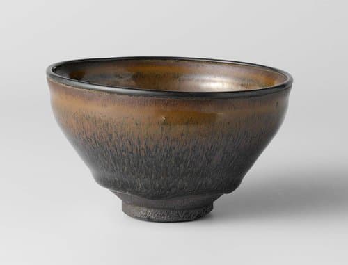 Tea bowl with a 'hare's fur'glaze by anonymous