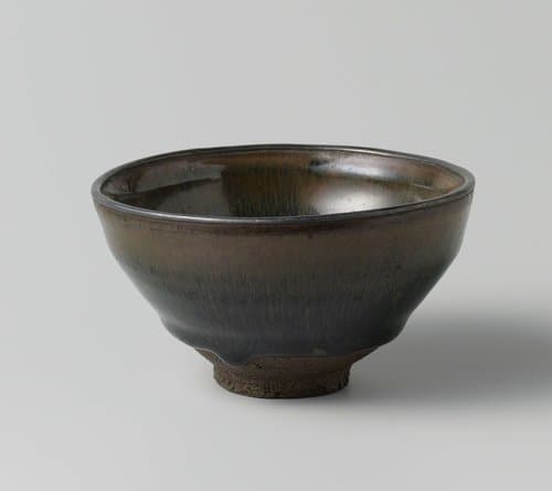 Teabowl with a 'hare's fur' glaze by anonymous