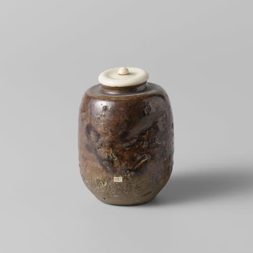 Tea caddy with a goldenbrown glaze by anonymous; anonymous