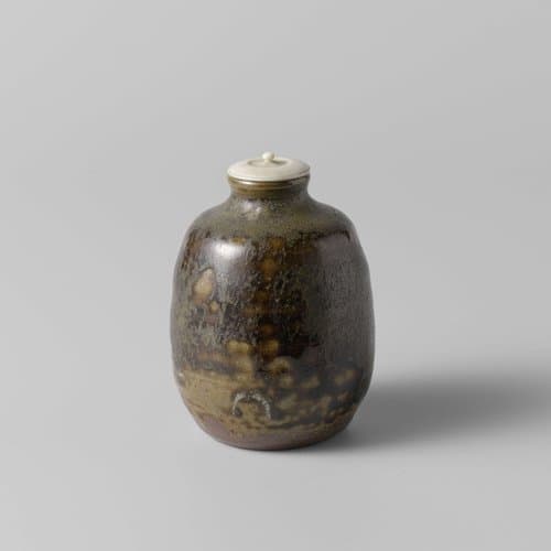 Tea caddy with a green brown glaze by anonymous; anonymous