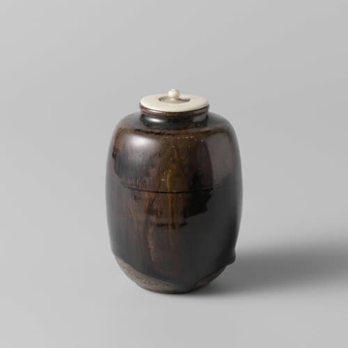 Tea caddy with a goldenbrown glaze by anonymous; anonymous