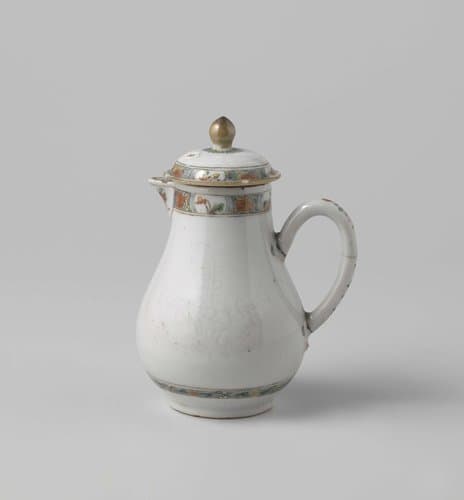 Milk jug with cover with onderglaze relief decoration with flowers by anonymous