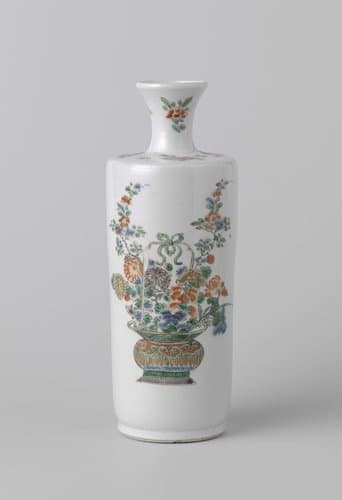 Cilindrische vaas met bloemenmanden by anonymous