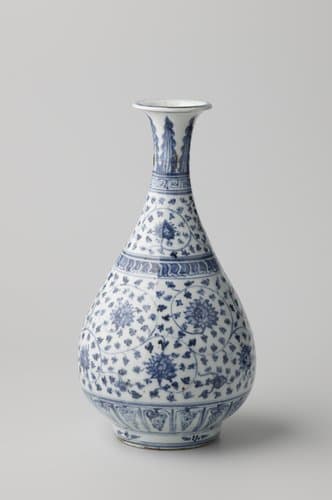 Flesvormige vaas met doorlopende lotusranken en decoratieve banden by anonymous