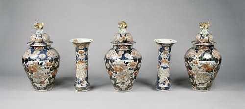 Covered jar with shishi, hoo-birds, flowering plants and floral scrolls by anonymous