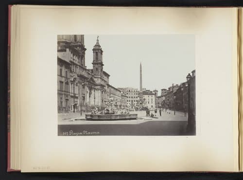 Gezicht op het Piazza Navona met fontein te Rome by anonymous