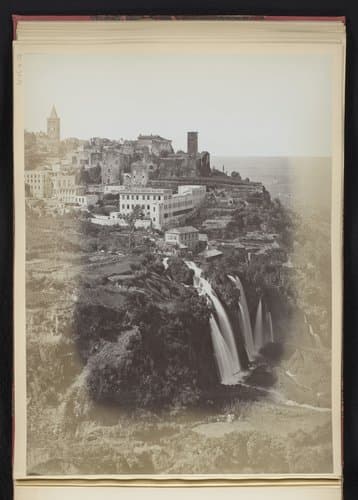 Watervallen van Tivoli, Italië by anonymous