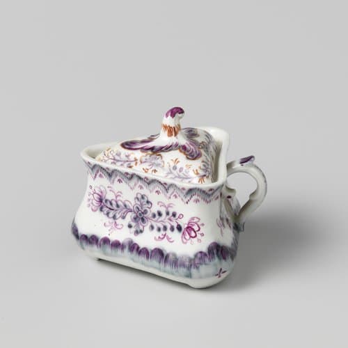 Roompot, beschilderd met bloem- en bladtakken by Manufacture Oud-Loosdrecht