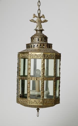 Lantaarn van messing met groen glas by anonymous