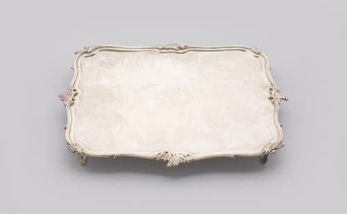 Presenteerblad van zilver by Johannes Hallegraaf