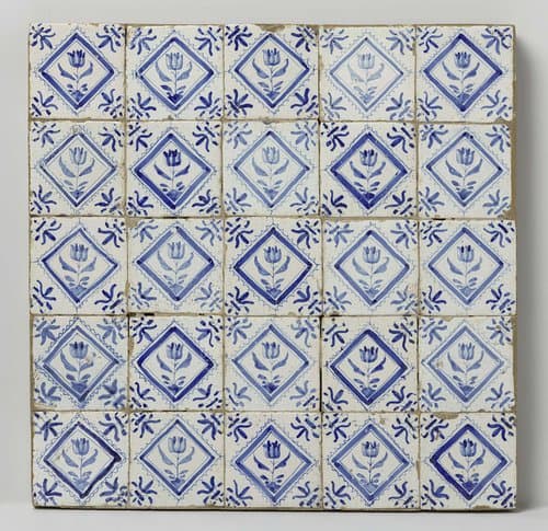 Veld van vijfentwintig tegels met tulpen by anonymous