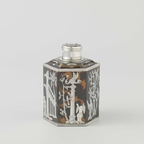 Tea caddy by Eusebius Willem Voet