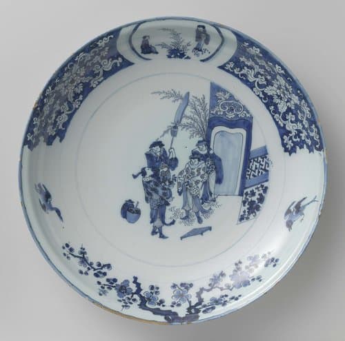 Dish by De Metaale Pot