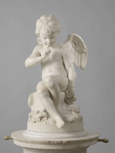 Zittende Amor: 'L'amour menaçant' by Étienne-Maurice Falconet