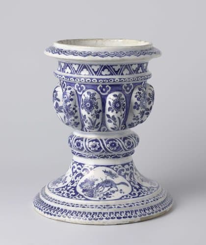 Flower pot by De Grieksche A