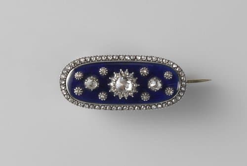 Ovale broche ‘au firmament’ by anonymous