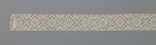 Border of Needle Lace with Octagonal Rosettes by anonymous